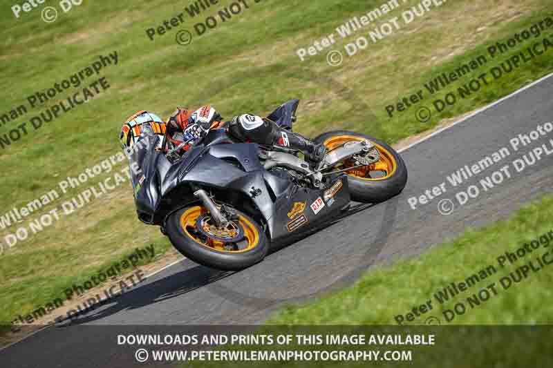 cadwell no limits trackday;cadwell park;cadwell park photographs;cadwell trackday photographs;enduro digital images;event digital images;eventdigitalimages;no limits trackdays;peter wileman photography;racing digital images;trackday digital images;trackday photos